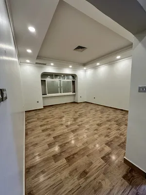 300 m2 4 Bedrooms Apartments for Rent in Farwaniya Andalous