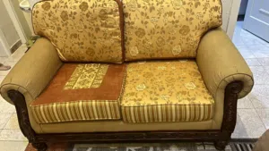 كنب استعمال نظيف