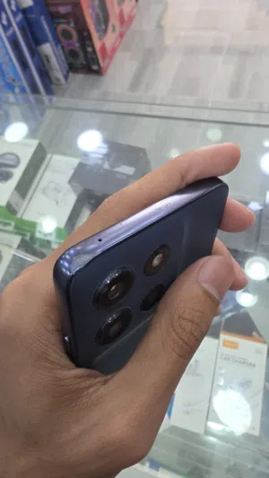 moto g56 5g 8 256 used only one corner is damage