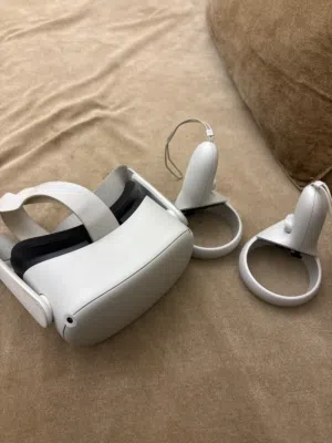 للبيع vr quest 2