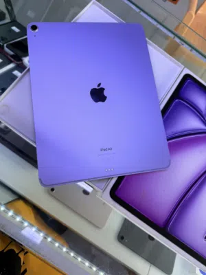 iPad Air M2 (13-inch) 128Gb (Wi-Fi-cellular) apple warranty 7 months Available very good condition
