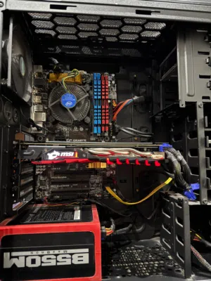 pc gamer ba9i n9i mazal yallah darb deux mois