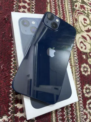 iPhone 13 باللون الازرق