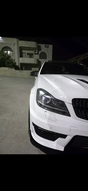 مرسيدس-c200-w204