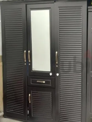3 Door Wardrobe with mirror and drawer