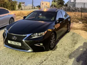 ليكزس es300h 2016 بحال الوكالة