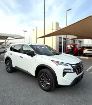 2025 NISSAN ROGUE S - LOW MILEAGE- 0% DOWN PAYEMENT نيسان روج 2025 ممشى قليل متاحة للتقسيط البنكي