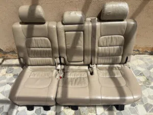 كراسي لكزس ستيشن LX470