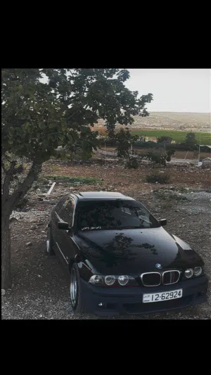 BMW بحاله ممتازه مضاف عليها بعض التعديلات للبيع