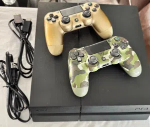 بلايستيشن 4 راسلني على واتساب  playstation 4