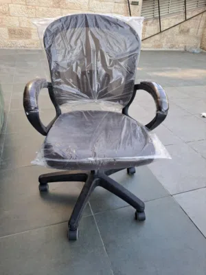 الكرسي الأكثر طلبا  كرسي بجميع الألوان مريح جدا للطلاب وغرف الاجتماعات والموظفين