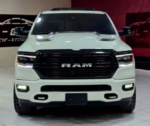 Dodge Ram Laramie 2024 Himi 5.7 قاطعة : 16000 km فقط جمرك جديد