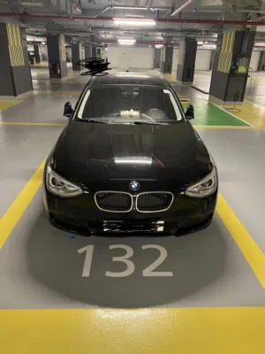 Well maintained, clean inside and outside. No accidents no issues at all