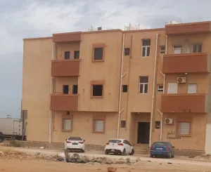 شقة في مدينة بنغازي + إجرٱء ملك