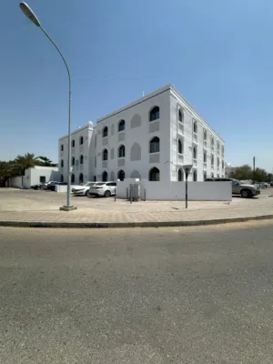Flat for Rent in Azaiba/شقة للايجار في العذيبة