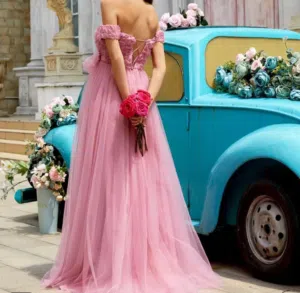 فستان للاجار