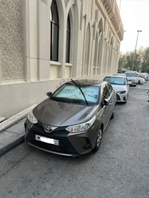 Toyota Yaris 2021 Brown color