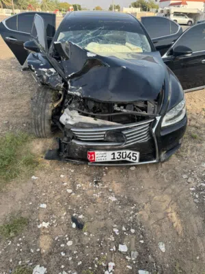 لكزس LS 460 موديل 2014.