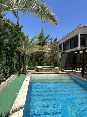 More than 6 bedrooms Farms for Sale in Jerash Tal Al-Rumman