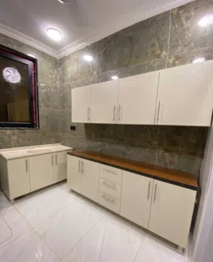 كاونتر وملحق mdf قياس مترين مع سنك مترو20بسعر 285الف