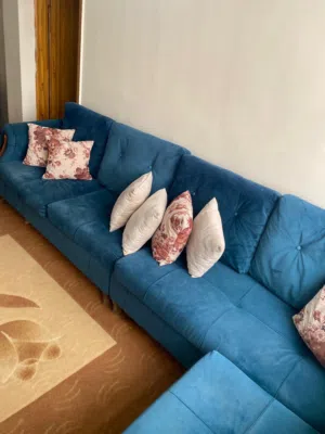 طقم كنب بحالة ممتازه