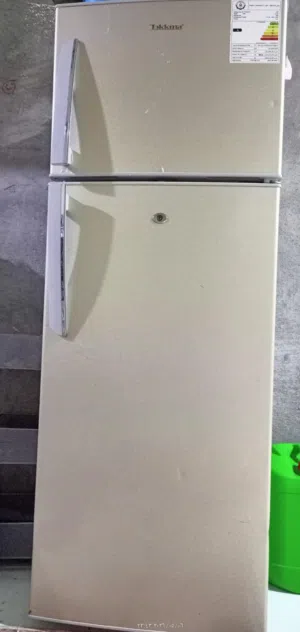 ثلاجة توكما مستعملة