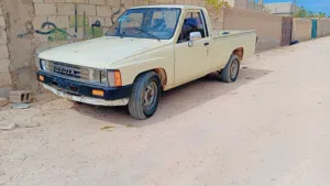 Used Toyota Hilux in Amman