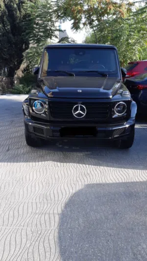 SUV Mercedes Benz in Amman
