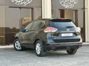 نيسان اكستريل 2015