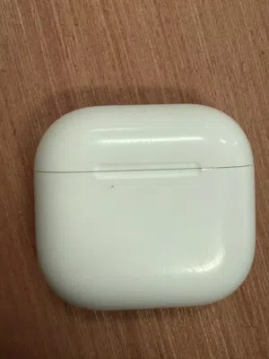 الجيل الرابع Air Pods4