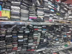 ‏قطع غيار موبايل تابلت ‏.‏ مستعمل‏0