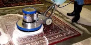 ماكينة جلي وتنظيف السجاد أرضيات احترافية - بحالة ممتازة مع ملحقاتها