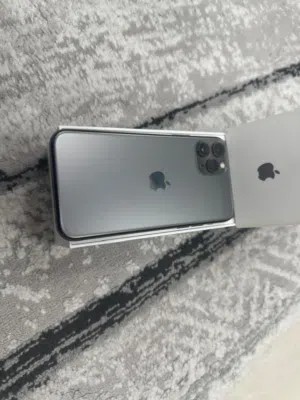 Apple iPhone 11 Pro 64 GB in Abu Dhabi