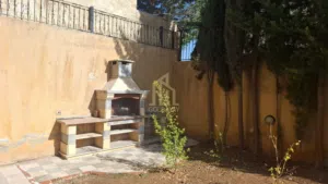330 m2 4 Bedrooms Apartments for Sale in Amman Khalda