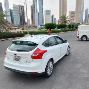 فورد فوكس هاتشباك الوحش الصغير 2014 1600 cc فول اوبشن