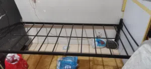 سرير حديد فرد واحد