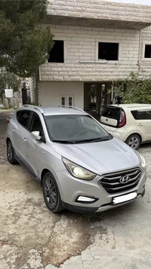 جب توسان 4x4 موديل 2015 نخب