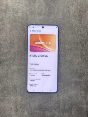 IQoo z10R 5G global 128/16 with chargeur