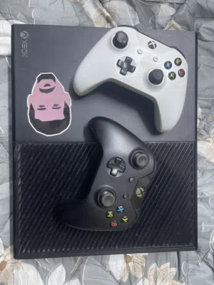 Xbox one اكس بوكس ون بحاله ممتازه
