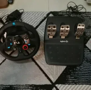 g29 logitech steering wheel fir for sale in perfect condition