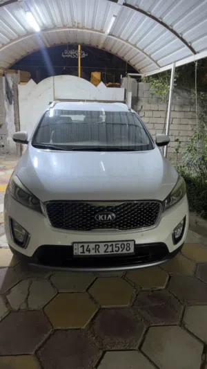Used Kia Sorento in Basra