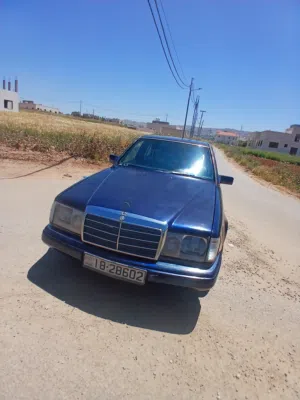 مرسيدس بطه 1985  الببع