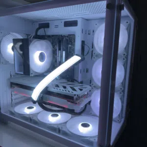 للبيع PC Gaming قوي وجاهز للاستخدام وللألعاب الوصف مهم