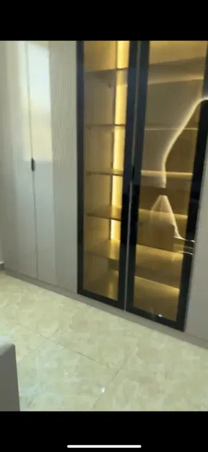 Full Room, غرفة كاملة