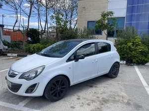 used-opel-corsa-in-hebron