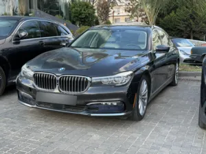 بي ام دبليو BMW 740e 2017