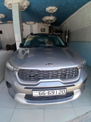 سياره  كيا  موديل 2021فخص كامل السعر محروق بعد المعاينة متور 1500cc السياره قير توماتيك توب اترينك 8