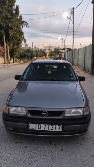 اوبل فيكترا موديل 1995 للبيع