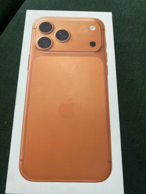 iPhone 17 pro max orange