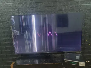 شاشه هايسنس مكسور 4k